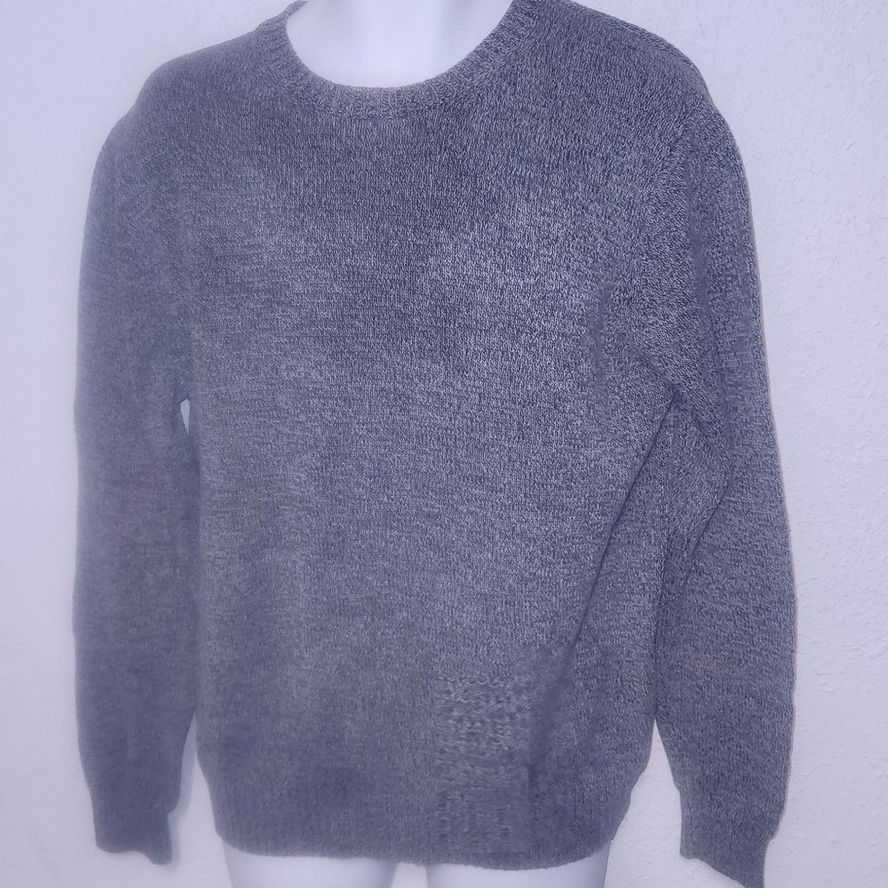 St. John's Bay styliish 100% Cotton sweater, blue and white blend in size Large